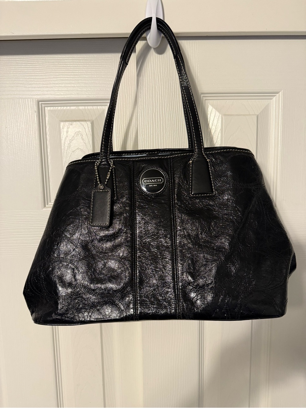 Coach Black Leather Shoulder Bag with Logo Plaque